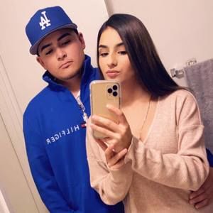 Meet your Posher, Nayeliygabriel